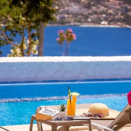 Hotell Saray *