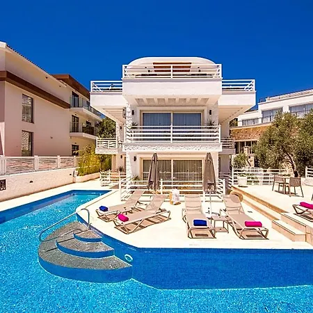 Hotel Saray
